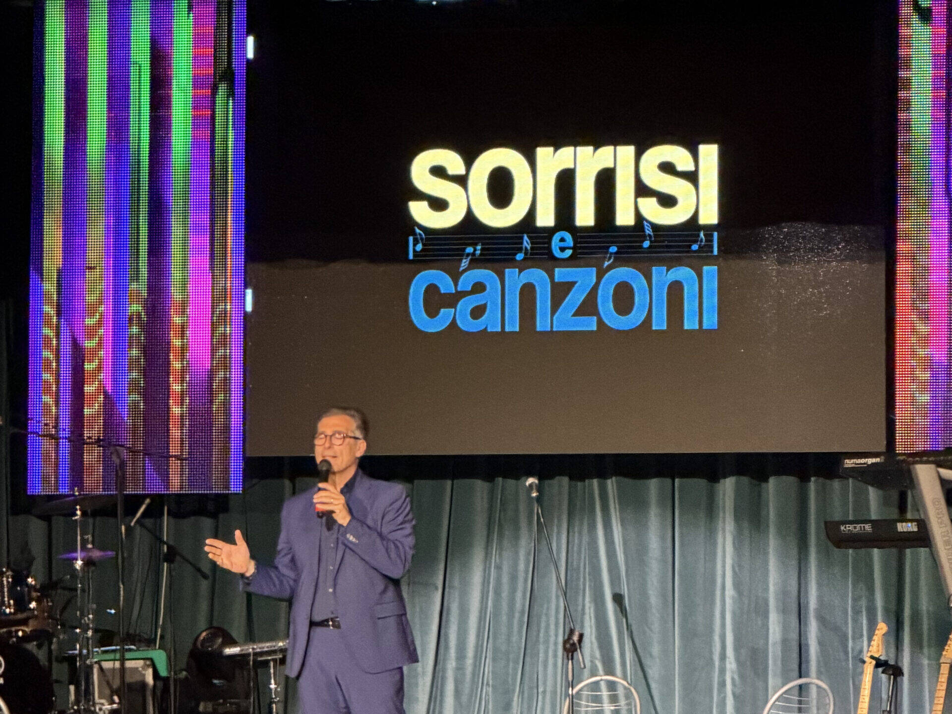 Ruggero Sardo presenta Sorrisi e Canzoni